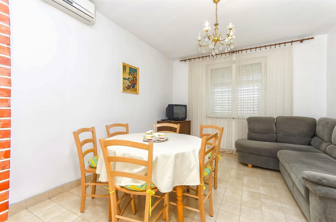 Apartment Niko Водице Екстер'єр фото